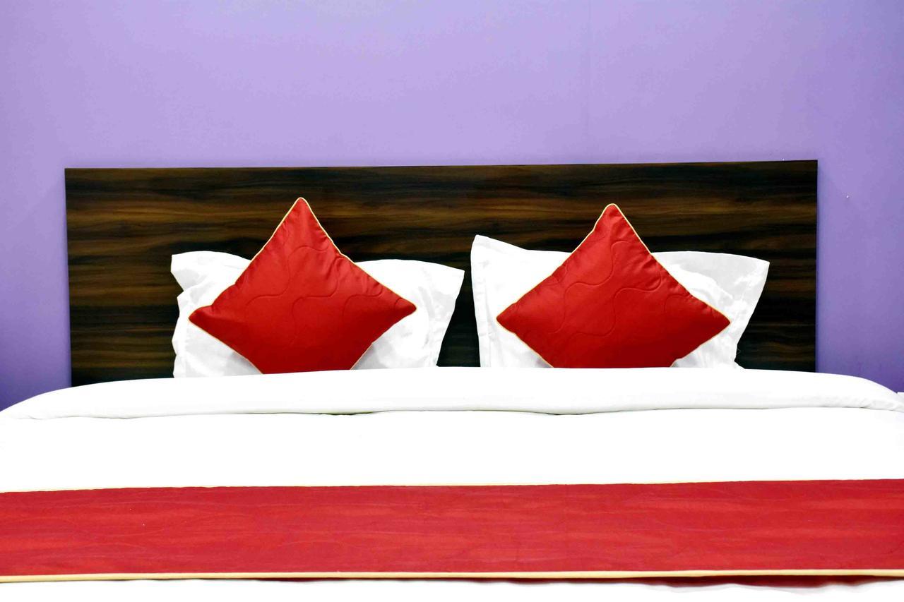 Hotel Hori Palace Udždžain Exteriér fotografie